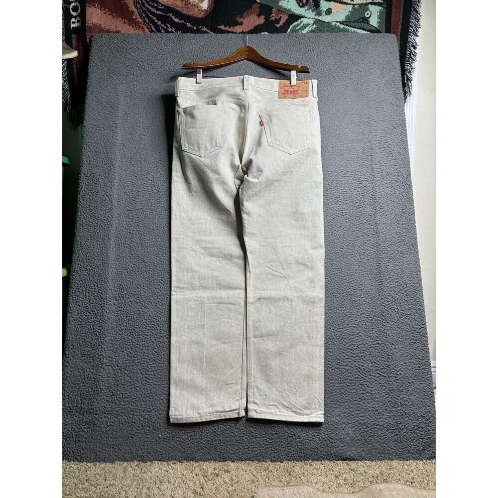 Vintage Levis 501 Jeans Mens 36x31 Straight Leg Button Fly Denim Y2K Cream Color